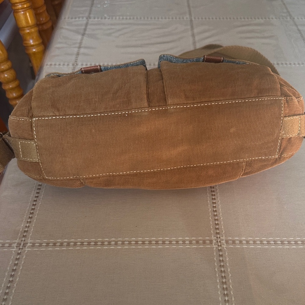 Fossil Corduroy Shoulder Bag with Floral Patch - Picture 3 of 4